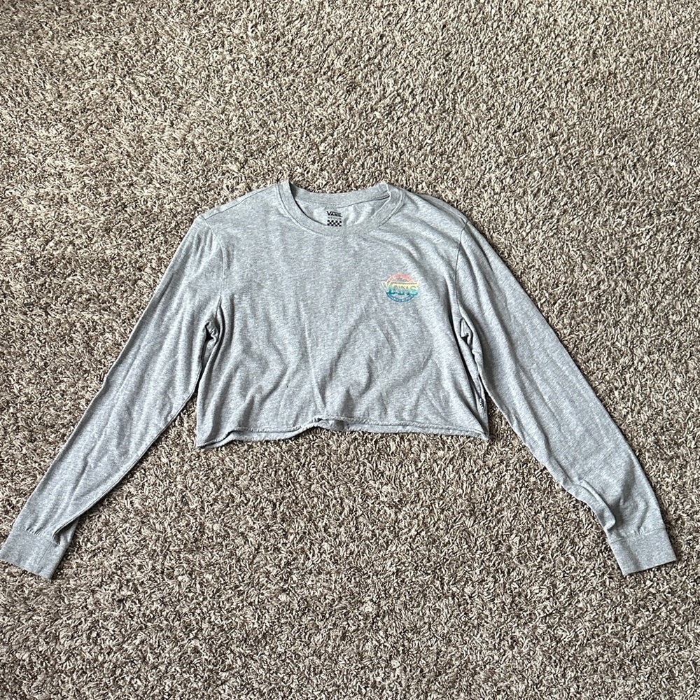 Grey Cropped Long-Sleeve Women's Top with Rainbow Detail